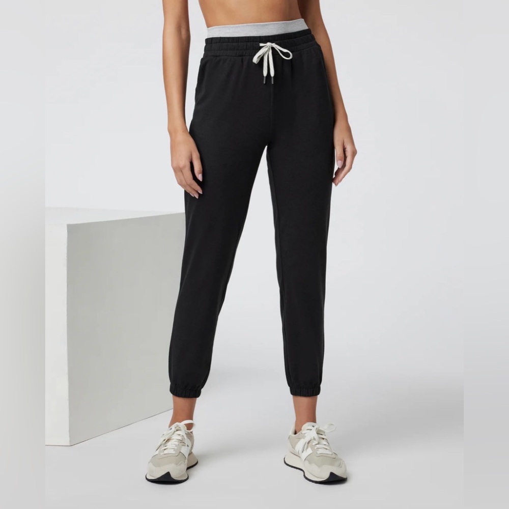 Vuori Halo Warm-Up Jogger